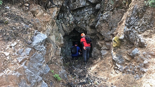 Dağcılar kayıp dağcı için seferber oldu