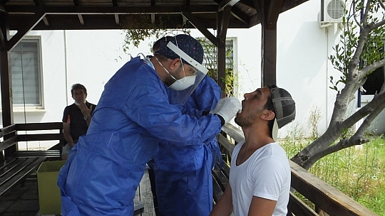 Fethiyespor'da futbolcular testten geçti