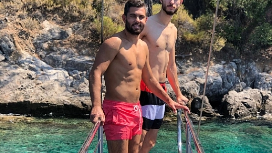 Fethiyesporlu futbolcular tekne turu yaptı