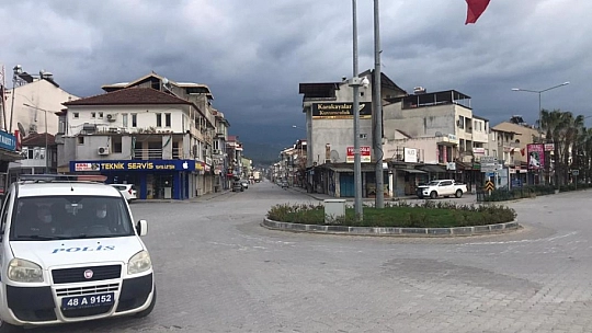 Seydikemer'de kısıtlamaya uymayanlara ceza yağdı