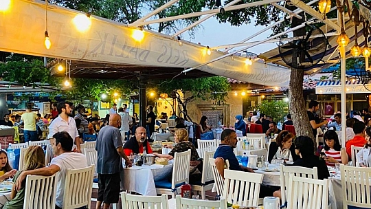 Restoranlar Fethiye'de de ilk gün bereketi yaşadı