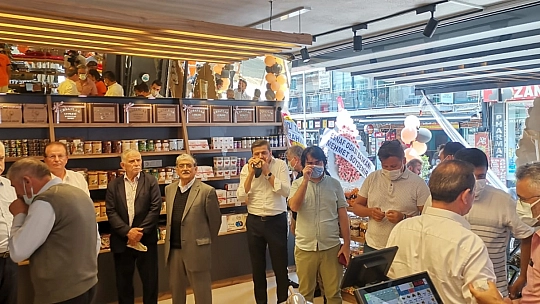 Ersancak, Leblebi ve Kuruyemiş ile Fethiye'de