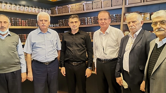 Ersancak, Leblebi ve Kuruyemiş ile Fethiye'de