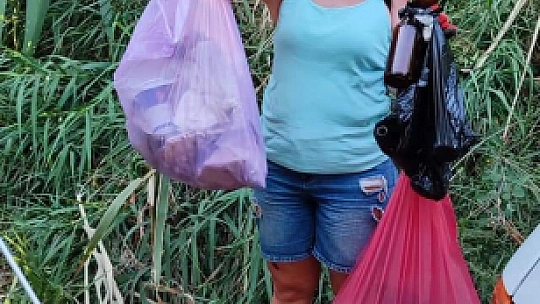 Gönüllü vatandaşların çevre temizliği örnek oluyor