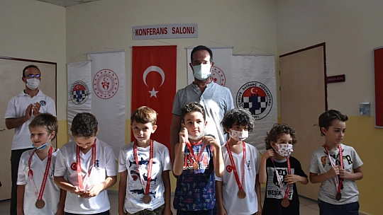 Muğla Küçükler ve Yıldızlar il birinciliği satranç turnuvası sona erdi