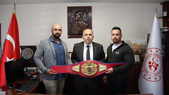 Avrupa Altın Kemer Boks Şampiyonundan İl Müdürü İlman'a ziyaret
