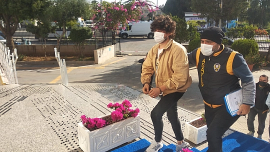 Asayiş Büro Amirliği Ekiplerinden sahte altın operasyonu