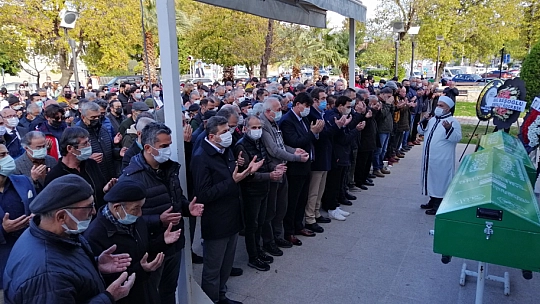 Son Yolculuğuna Dualarla Uğurlandı