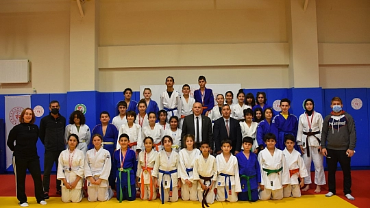 Okul Sporları Tüm Hızıyla Devam Ediyor