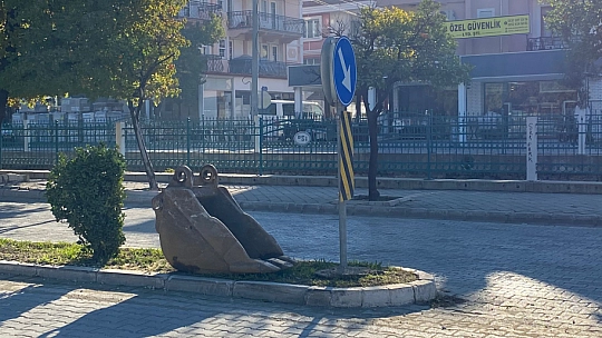 Fethiye'de Yol ve Alt Yapı Çalışmaları Devam Ediyor