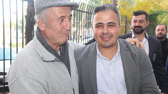 Demirtaş 'Yöneticilik değil, hizmetkarlık için bu yoldayız'