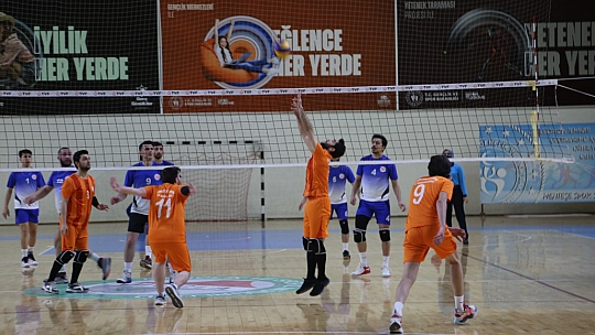 GSB Yurtları Voleybol Grup Şampiyonası Muğla'da başladı