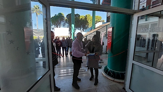 'GÖZ GÖZE' İSİMLİ FOTOĞRAF SERGİSİ AÇILDI 