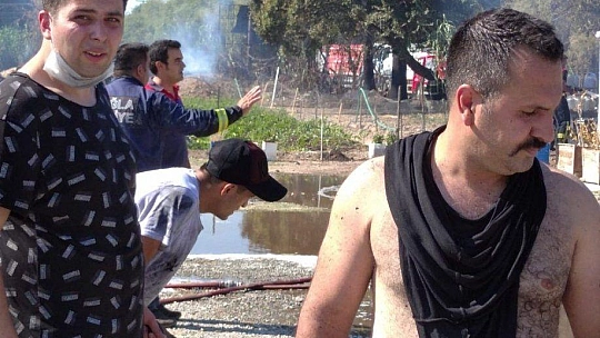 Yangına müdahale eden herkes yandı: 15 yaralı