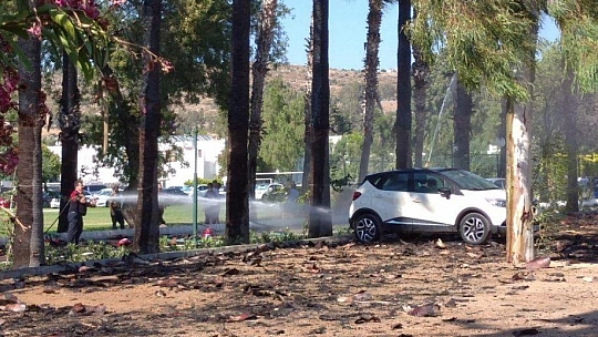 Yangına müdahale eden herkes yandı: 15 yaralı