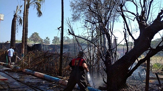 Yangına müdahale eden herkes yandı: 15 yaralı