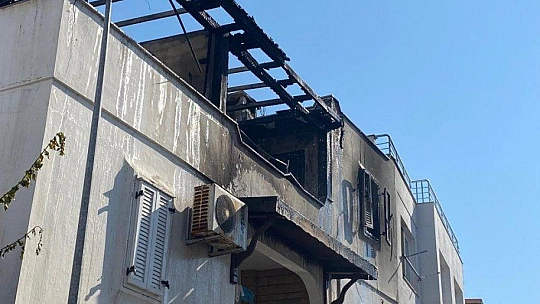 Yangında yaralanan kadın, yaşam savaşını kaybetti