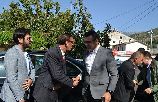 İyi Parti İlçe Başkanlığında Bayramlaşma Programı