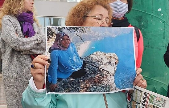 CHP'den 'Kadına yönelik şiddete hayır' açıklaması