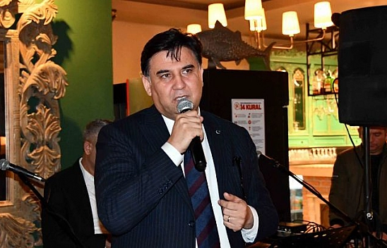 Karaca basın çalışanları ile buluştu