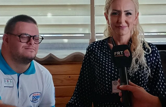 'Sen De Gel Down Cafe' misafirlerini bekliyor