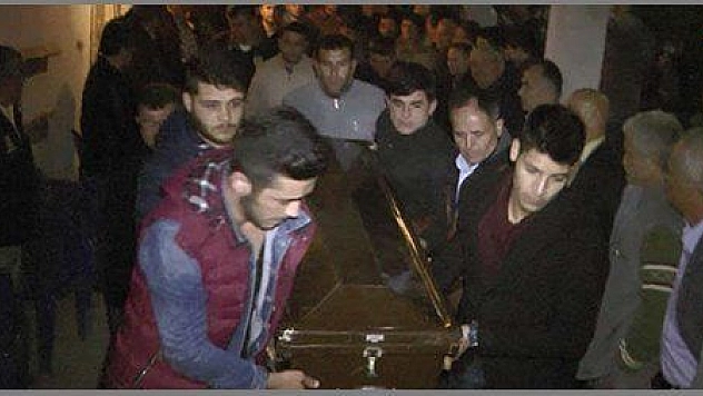 ZİRAAT MÜHENDİSİ CANINA KIYDI