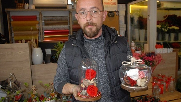 14 Şubat Sevgililer Günü alışverişleri hareketlendi