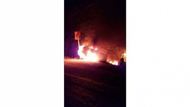 LPG'li oto cayır cayır yandı