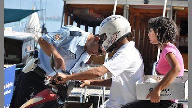 FETHİYE'DE KORDON'DA TRAFİK UYGULAMASI!