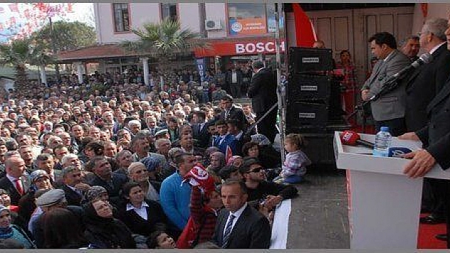 DEVLET BAHÇELİ SEYDİKEMER VE FETHİYE DEN GEÇTİ