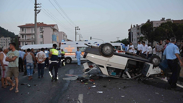 Ortaca'da zincirleme kaza 4 yaralı