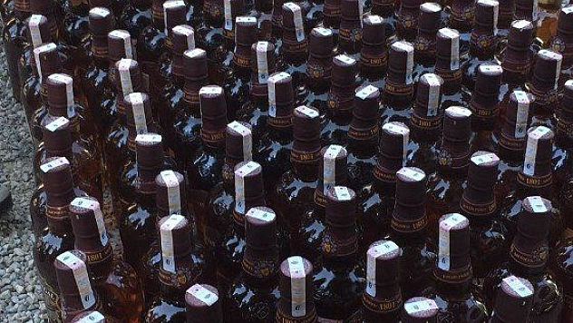 Fethiye'de sahte içki operasyonu