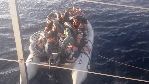 Ölüm yolculuğuna ellerinde can simitleriyle gittiler