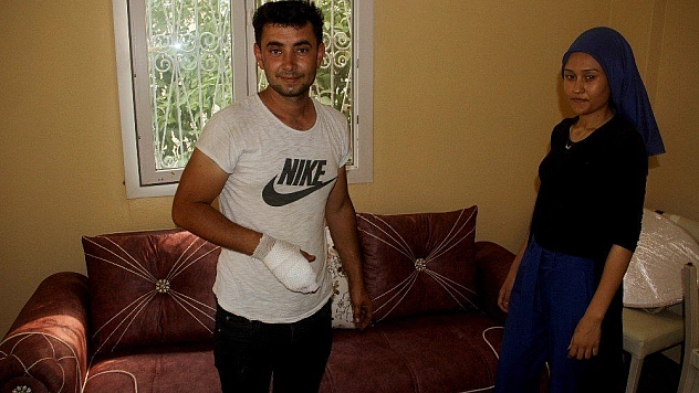 Düğüne 3 gün kala evleri yanan çifte yardım