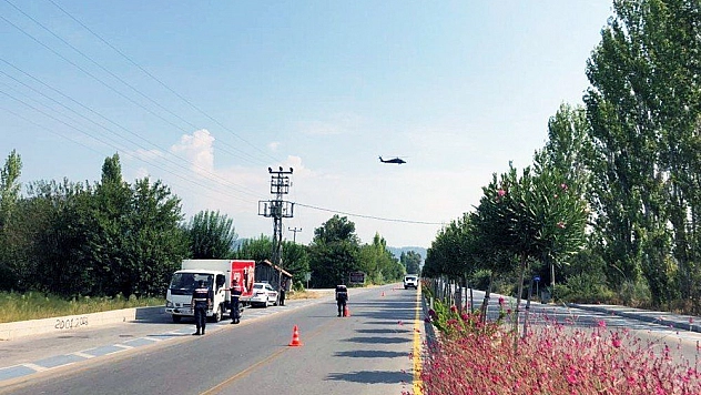 Jandarma trafikten Dalyan yoluna havadan takip