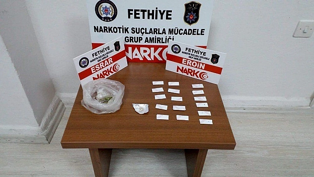 Çalıştığı fırında eroin satarken yakalandı