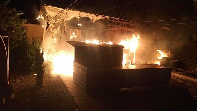 Düğün salonunun mutfağında yangın