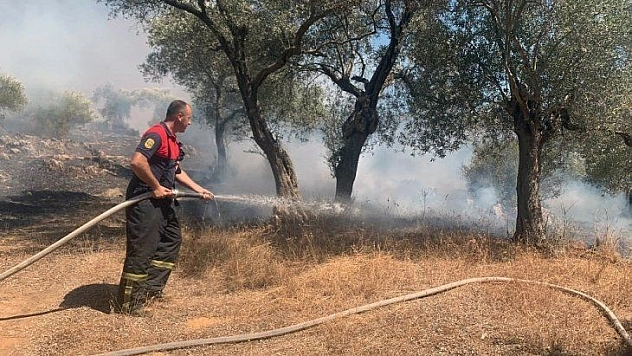 8 helikopter 1 uçak yangına müdahale ediyor