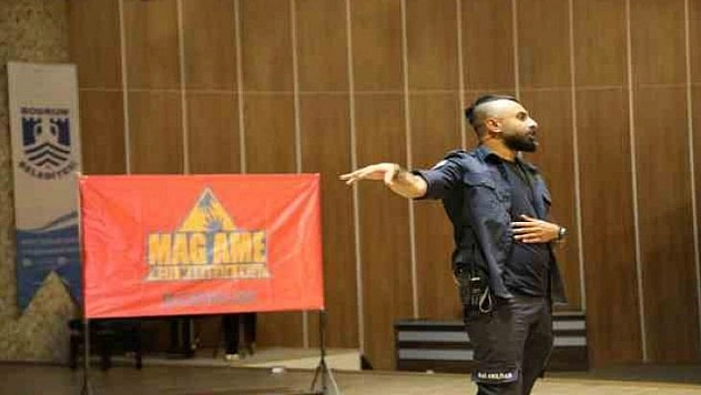 AFET GÖNÜLLÜLERİ TOPLANTIDA BİR ARAYA GELDİ