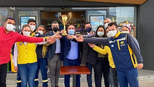 Akdenizli Petrol şampiyonluklarına bir yenisini ekledi 