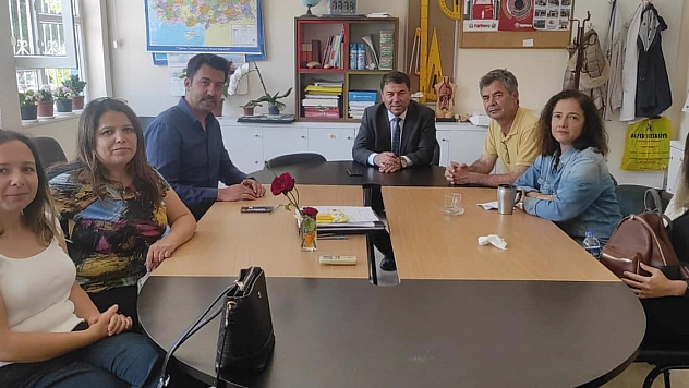 Atmaca'dan okul ziyareti