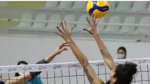 Başakşehir Koleji evinde mağlup 2-3