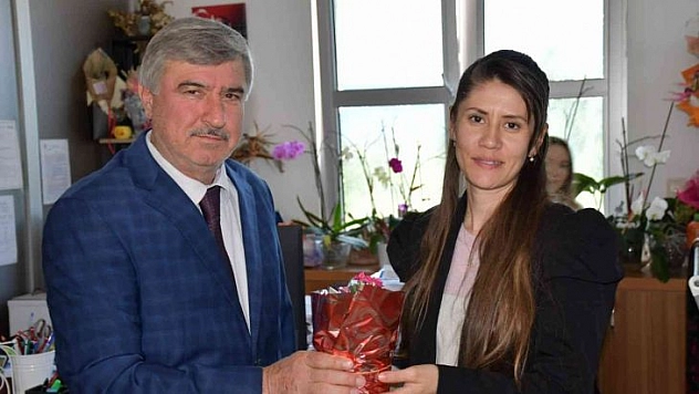 Başkan Ceylan Anneler Günü'nü unutmadı
