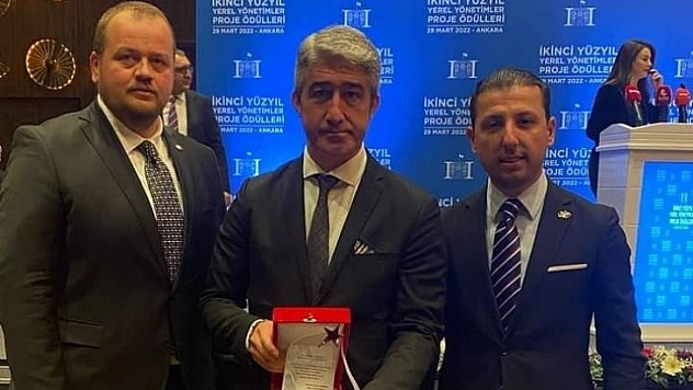 Başkan Oktay'a Ankara'da ödül