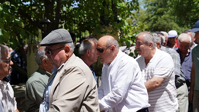 Başkan Otgöz, Ayşe Gümüş'ün cenaze törenine katıldı
