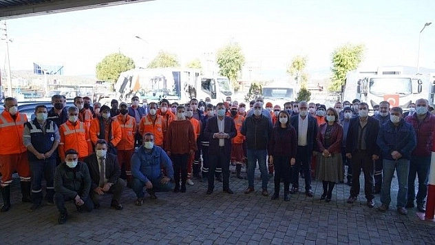 Başkan Tokat belediye personelinin yeni yılını kutladı