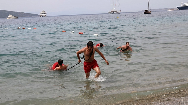 Belediye Halk Plajlarında Görev Alacaklar