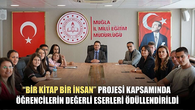 'Bir Kitap Bir İnsan' projesi kapsamında öğrencilerin değerli eserleri ödüllendirildi