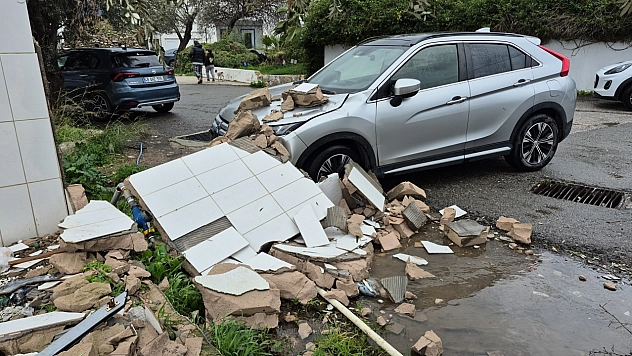 Bodrum'da fırtına etkili oluyor