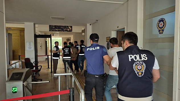 Bodrum'da polise saldıran şüpheliler serbest bırakıldı